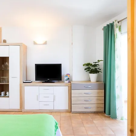 Apartment Tenohomes Oceanview With Balcony