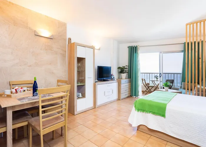 Apartman Tenohomes Oceanview With Balcony