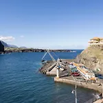 Tenohomes Oceanview With Balcony Apartman
